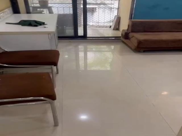 Rental | 1 BHK 300 Sq.Ft. Apartment in Dadar East