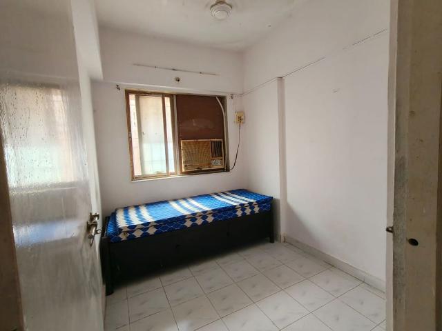 Rental | 1 BHK 300 Sq.Ft. Apartment in Kanakia Sra CHS