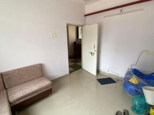 Rental | 1 BHK 322 Sq.Ft. Apartment in Goregaon West