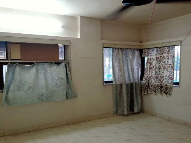 Rental | 1 BHK 330 Sq.Ft. Apartment in Dadar East