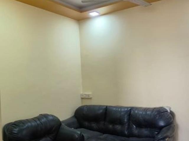 Rental | 1 BHK 355 Sq.Ft. Apartment in Royal Palms