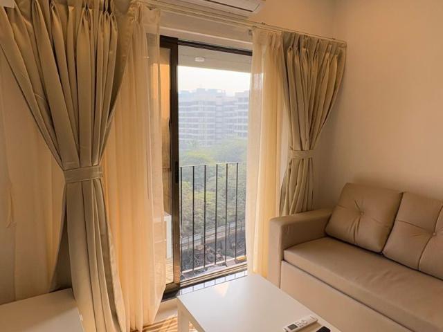 Rental | 1 BHK 350 Sq.Ft. Apartment in Powai