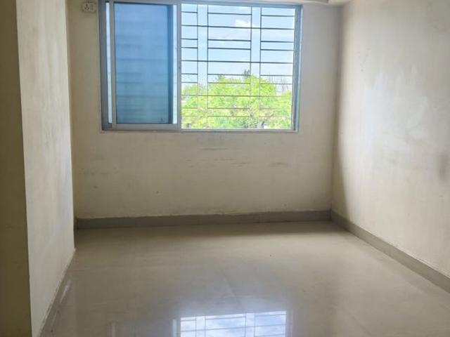 Rental | 1 BHK 350 Sq.Ft. Apartment in Roy Mansion