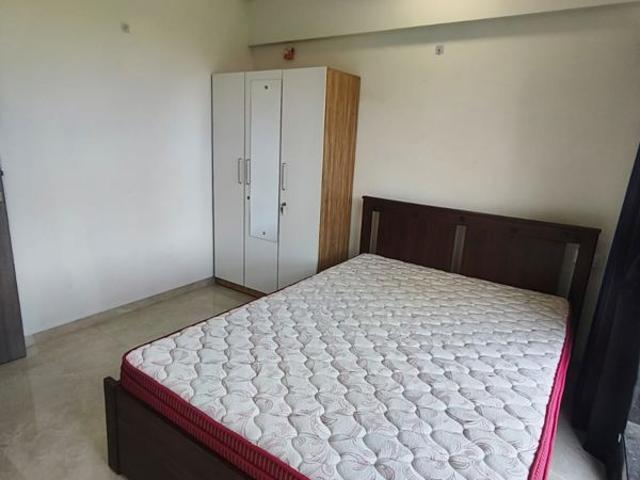 Rental | 1 BHK + 366 Sq.Ft. Apartment in Platinum Tower 7