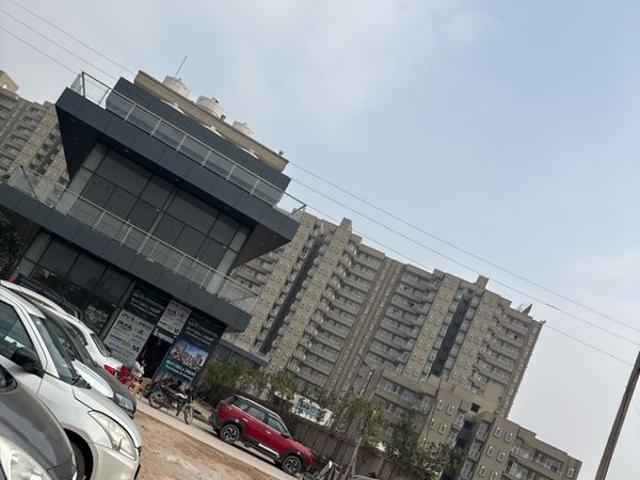 Rental | 1 BHK 368 Sq.Ft. Apartment in Pyramid Altia