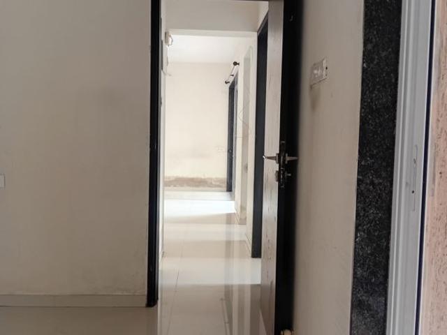 Rental | 1 BHK + 375 Sq.Ft. Apartment in Navgharkul CHS