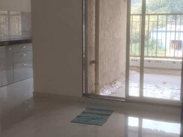 Rental | 1 BHK 370 Sq.Ft. Apartment in Metropolis Bayside