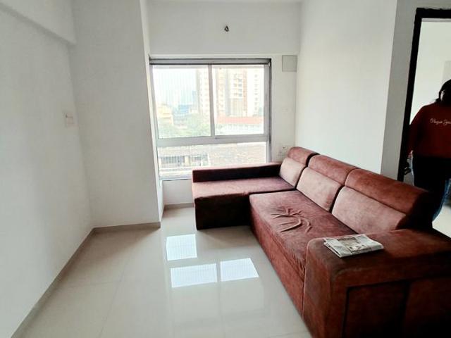 Rental | 1 BHK + 370 Sq.Ft. Apartment in Rajiv Sojpal Building