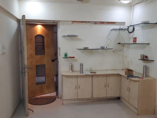 Rental | 1 BHK 390 Sq.Ft. Apartment in Dosti Estates