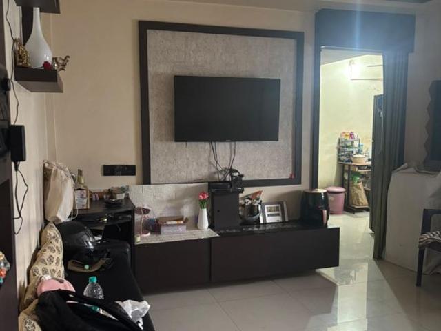 Rental | 1 BHK + 400 Sq.Ft. Apartment in Ganga Puram CHS