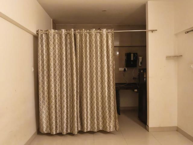 Rental | 1 BHK 400 Sq.Ft. Apartment in Gera Shrishti