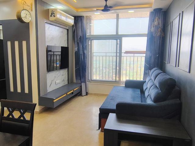 Rental | 1 BHK 400 Sq.Ft. Apartment in Hiranandani Estate Solitaire C