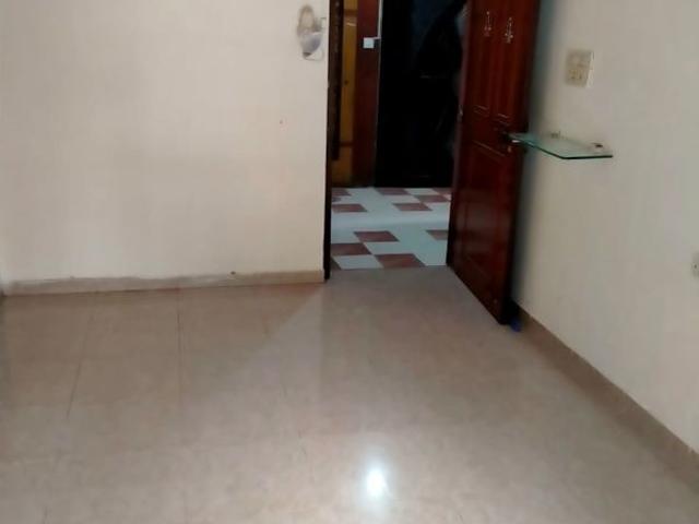 Rental | 1 BHK 400 Sq.Ft. Apartment in Manav Niketan Apartment