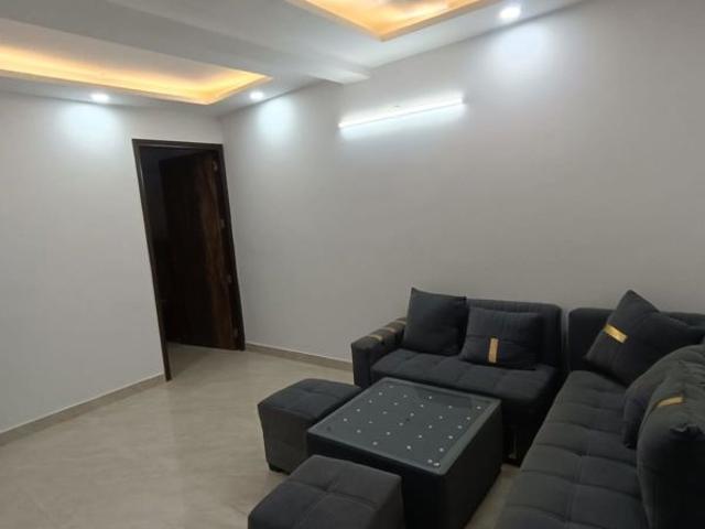 Rental | 1 BHK + 400 Sq.Ft. Apartment in Saket
