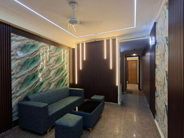 Rental | 1 BHK + 400 Sq.Ft. Apartment in Saket