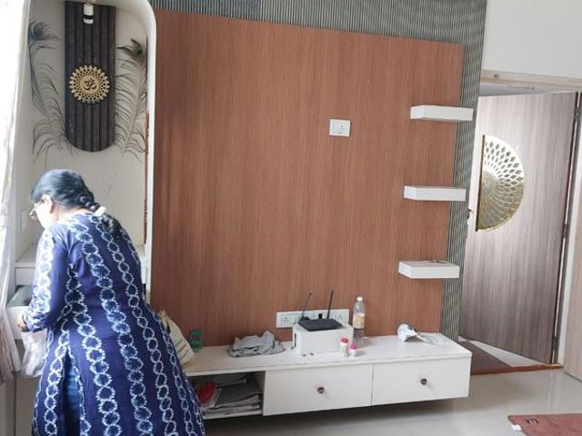 Rental | 1 BHK 410 Sq.Ft. Apartment in Marble Arch Malad West
