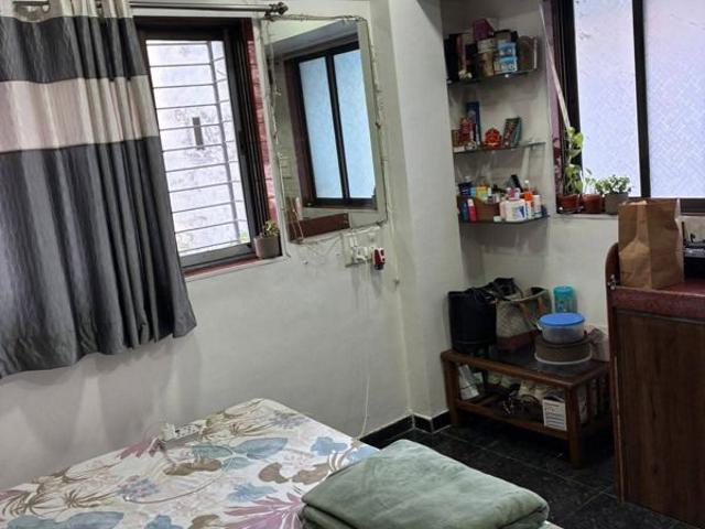 Rental | 1 BHK 420 Sq.Ft. Apartment in Neelganga Apartment