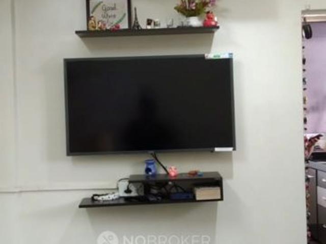 Rental | 1 BHK 420 Sq.Ft. Apartment in Samarth Nagar Building