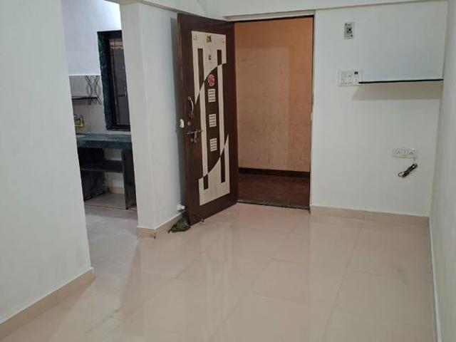 Rental | 1 BHK 435 Sq.Ft. Apartment in Borivali West