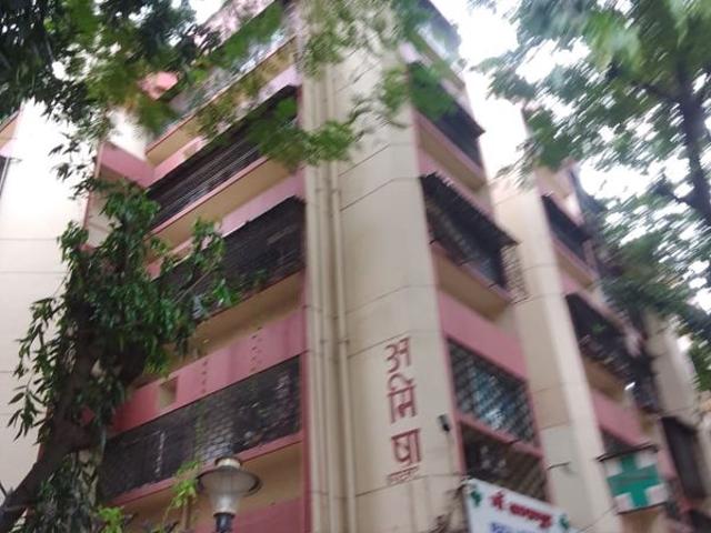 Rental | 1 BHK 450 Sq.Ft. Apartment in Amisha CHS
