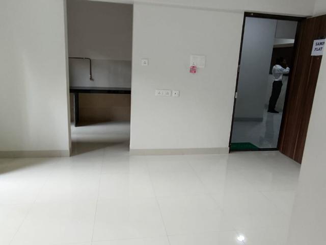 Rental | 1 BHK 450 Sq.Ft. Apartment in Ashar Metro Towers