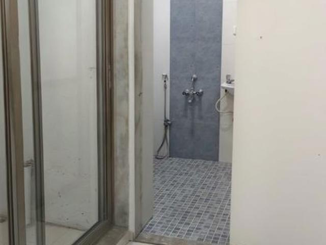 Rental | 1 BHK + 450 Sq.Ft. Apartment in Bhoomi Tower Santacruz East