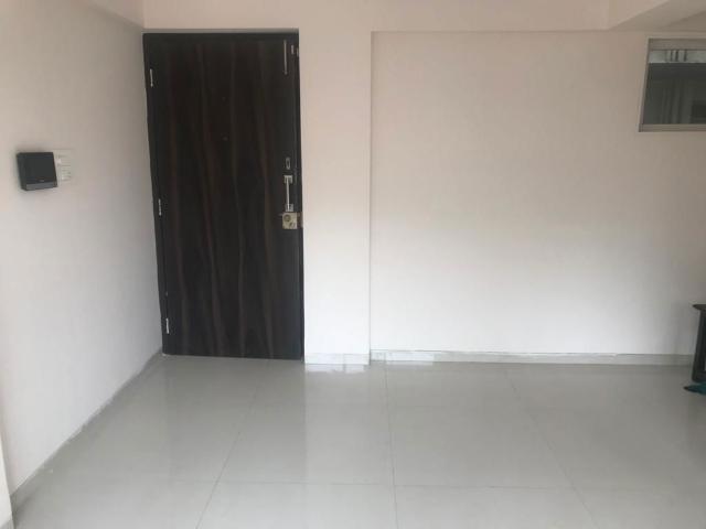 Rental | 1 BHK 450 Sq.Ft. Apartment in Bombay Taximens CHS