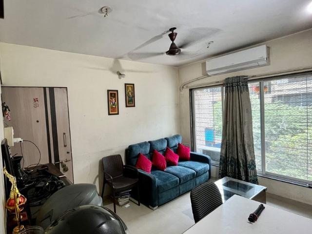 Rental | 1 BHK 450 Sq.Ft. Apartment in Borivali West