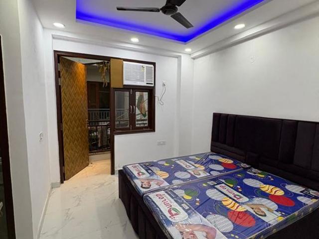 Rental | 1 BHK 450 Sq.Ft. Apartment in Freedom Fighters Vihar