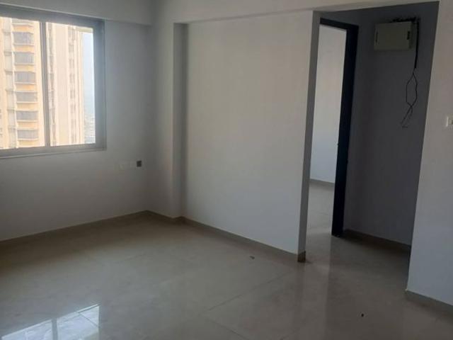 Rental | 1 BHK 450 Sq.Ft. Apartment in Highland Pearl