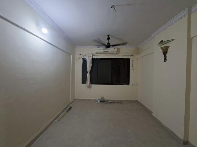 Rental | 1 BHK 450 Sq.Ft. Apartment in IC Colony