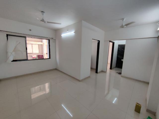 Rental | 1 BHK + 450 Sq.Ft. Apartment in Kurla West