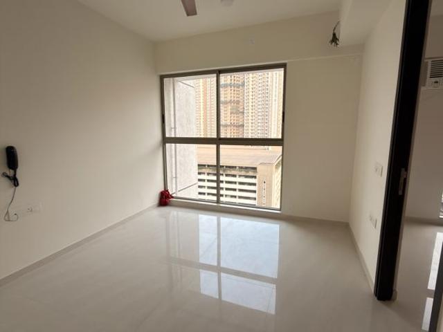 Rental | 1 BHK 450 Sq.Ft. Apartment in Lodha Crown Kolshet