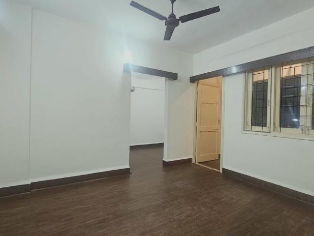 Rental | 1 BHK + 450 Sq.Ft. Apartment in Lok Puram