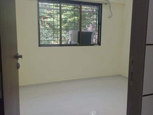 Rental | 1 BHK 450 Sq.Ft. Apartment in Malad East