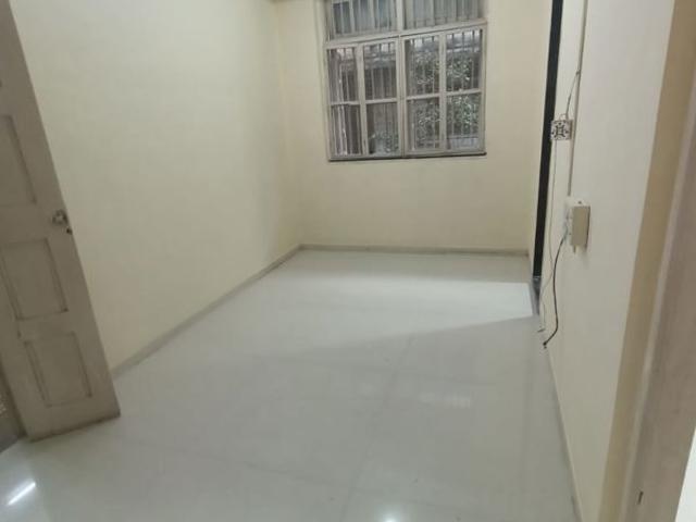Rental | 1 BHK 450 Sq.Ft. Apartment in Matunga Vashudha CHS
