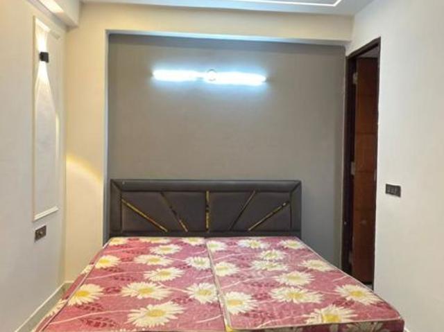 Rental | 1 BHK 450 Sq.Ft. Apartment in Neb Sarai