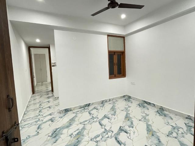 Rental | 1 BHK 450 Sq.Ft. Apartment in Neb Sarai