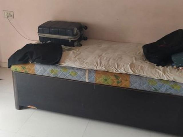Rental | 1 BHK + 450 Sq.Ft. Apartment in Rosa Classique
