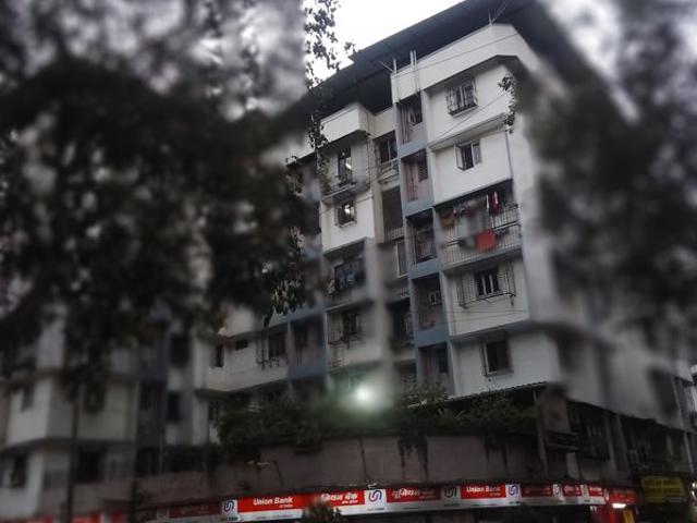 Rental | 1 BHK 450 Sq.Ft. Apartment in Royal Tower CHS Ltd