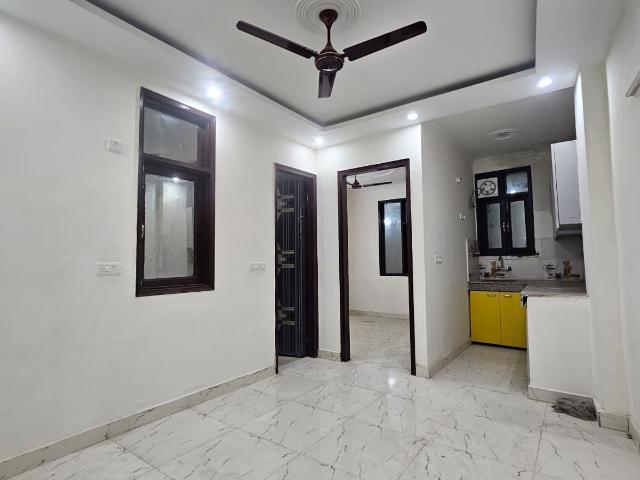 Rental | 1 BHK + 450 Sq.Ft. Apartment in Saket