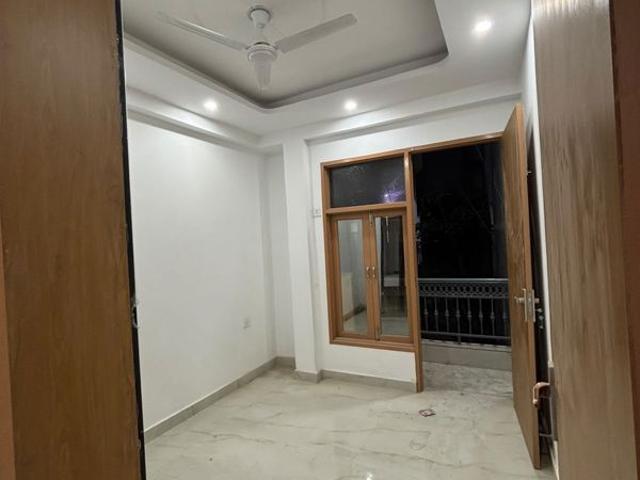 Rental | 1 BHK 450 Sq.Ft. Apartment in Saket