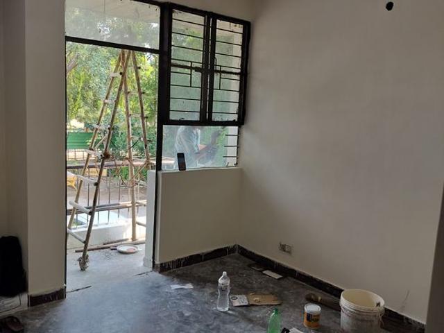 Rental | 1 BHK + 450 Sq.Ft. Apartment in Sarv Priya Mahajan CGHS