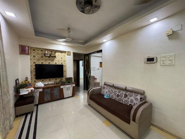 Rental | 1 BHK 450 Sq.Ft. Apartment in Shanti Niketan Apartment