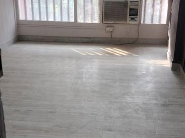 Rental | 1 BHK 450 Sq.Ft. Apartment in Swiss Palace