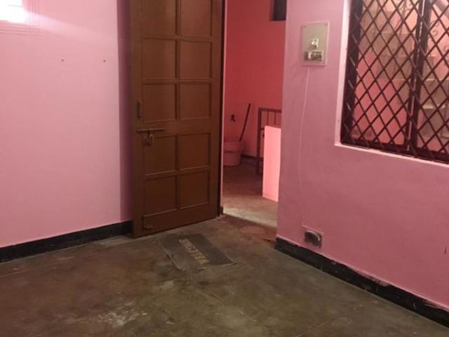 Rental | 1 BHK + 450 Sq.Ft. Independent House in Sarita Vihar