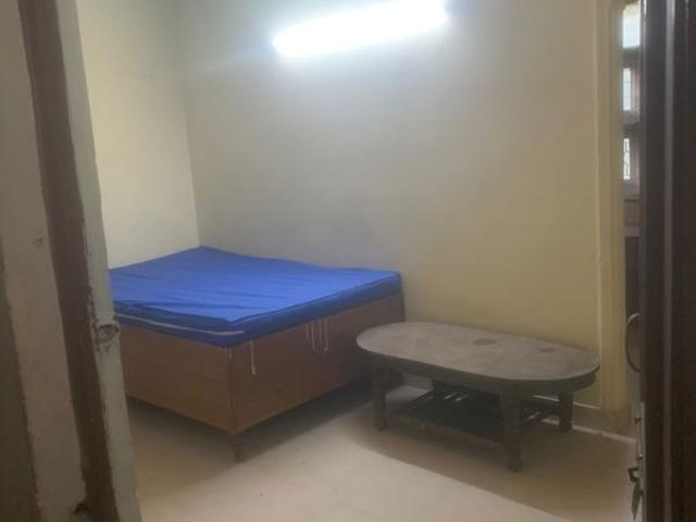 Rental | 1 BHK + 450 Sq.Ft. Independent House in Sarita Vihar