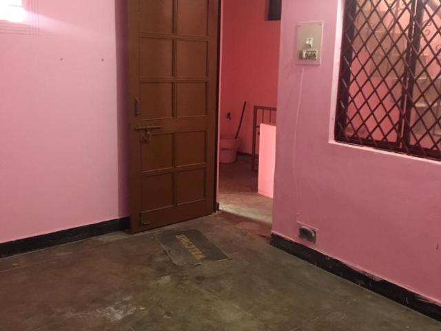 Rental | 1 BHK + 450 Sq.Ft. Independent House in Sarita Vihar