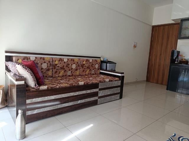 Rental | 1 BHK + 453 Sq.Ft. Apartment in Kolte Patil Life Republic
