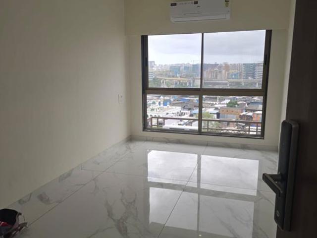 Rental | 1 BHK 468 Sq.Ft. Apartment in Shreeji BKC Crown
